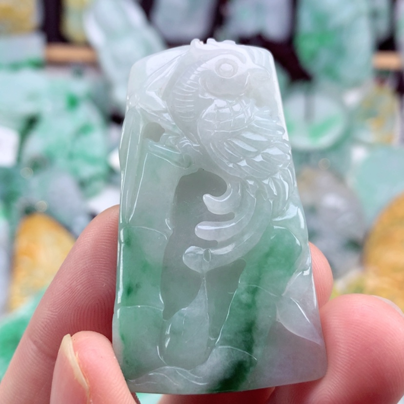 【闪购商品】翡翠吊坠(不含链)未镶嵌