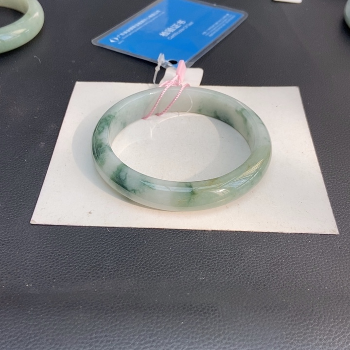 翡翠手镯未镶嵌木****李63正圈