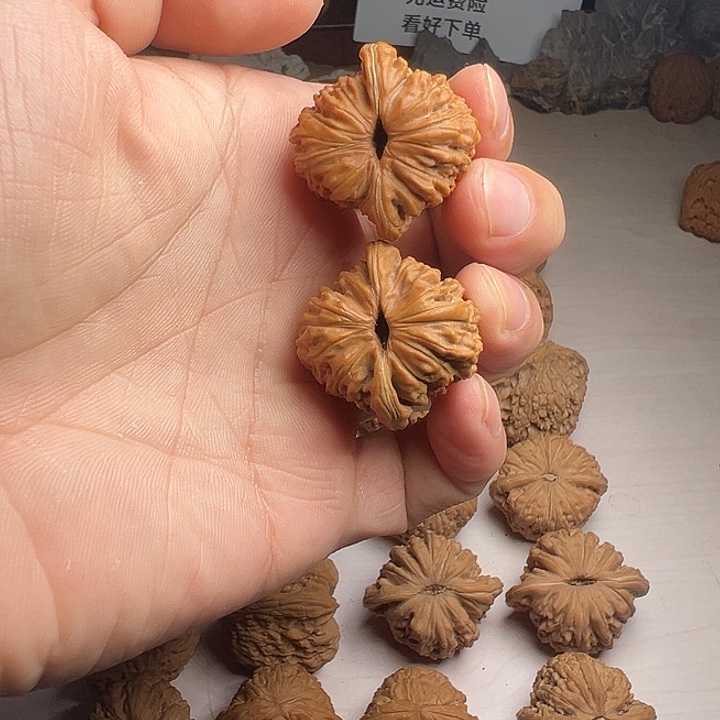 全品平谷四座楼小手捻