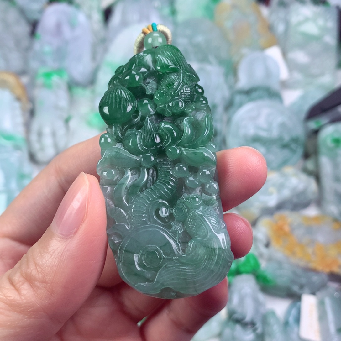 翡翠未镶嵌吊坠(不含链)