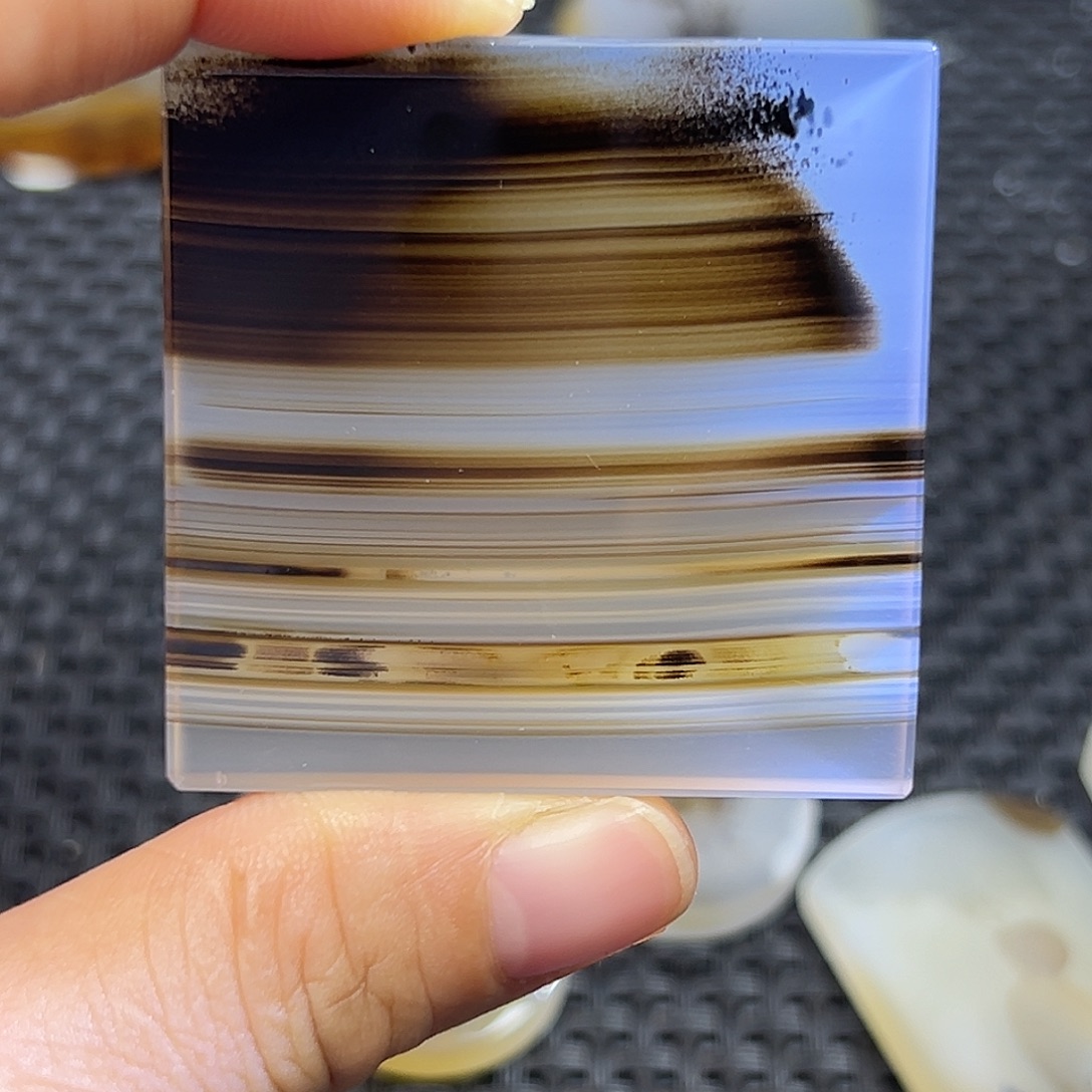 玛瑙/玉髓未镶嵌珠宝半成品