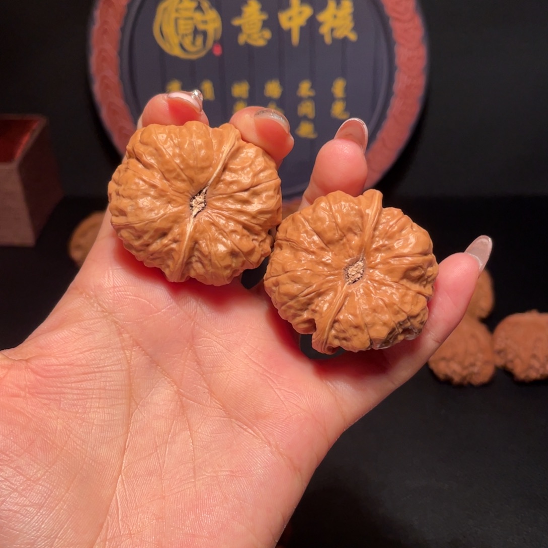 澳****文玩核桃吊坠123456