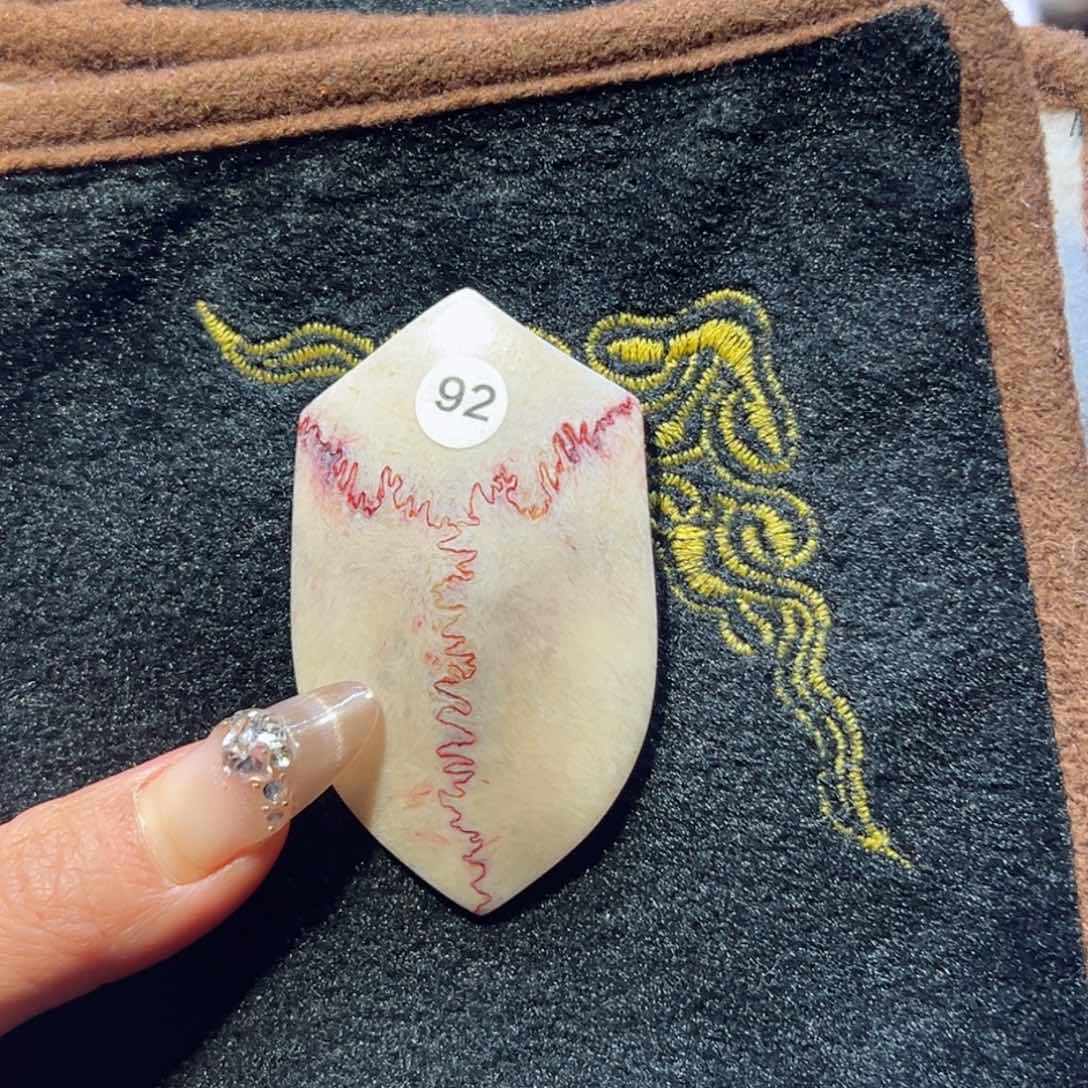 鹿骨把件鹿骨材质