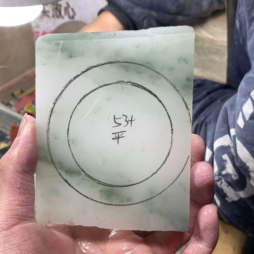 【闪购商品】石英质玉（天山翠）手镯未镶嵌?*富定制手镯