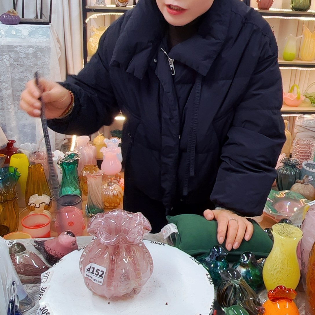 3152钱袋家悦琉璃工艺品