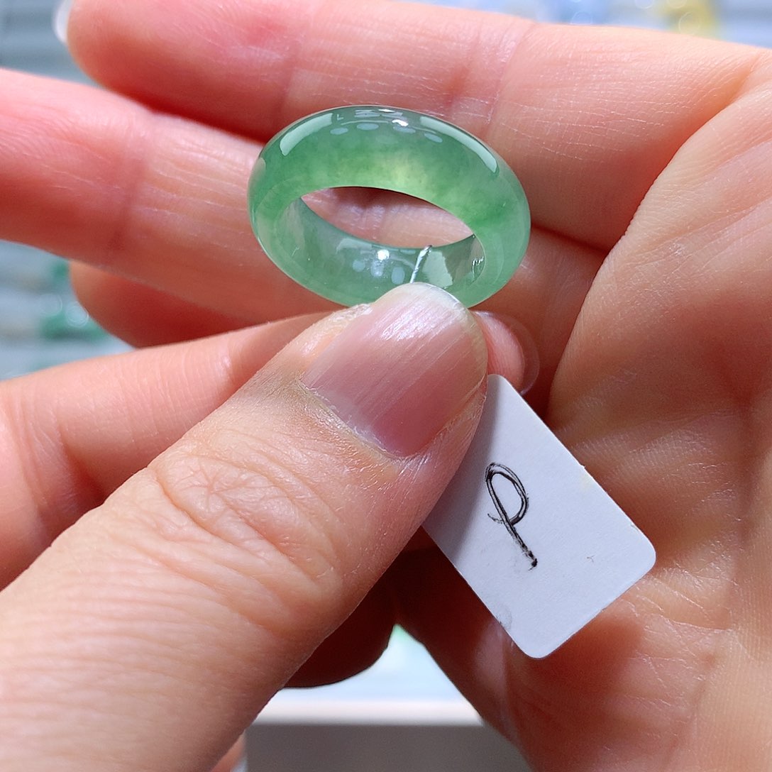 翡翠戒指未镶嵌9号