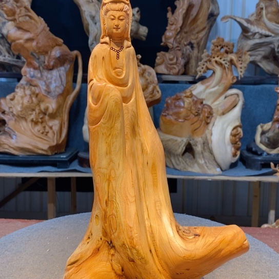 柏木（崖柏）根雕摆件