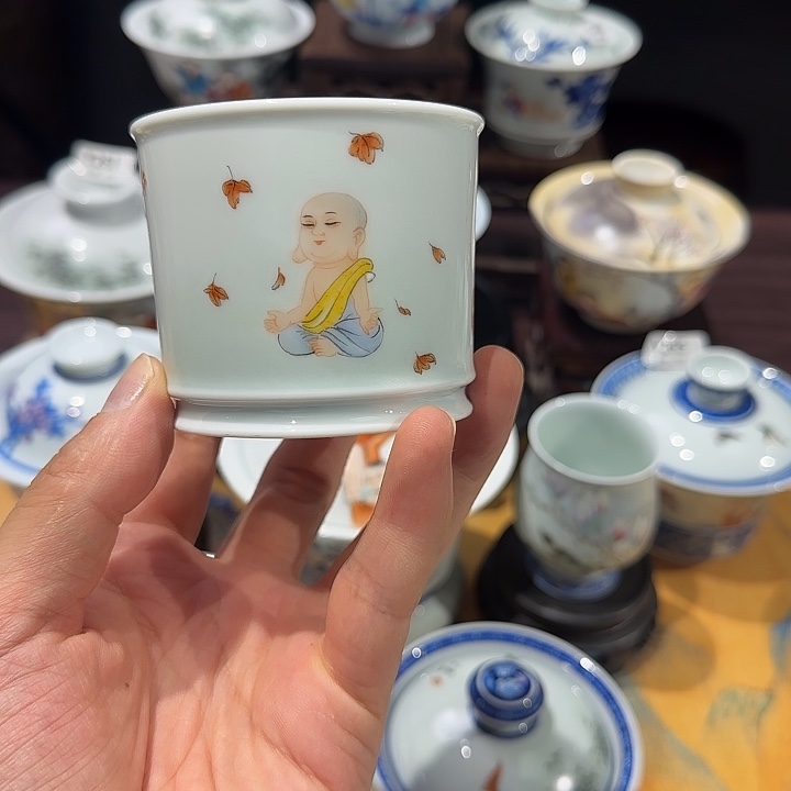 北***宸景德镇陶瓷手绘作品