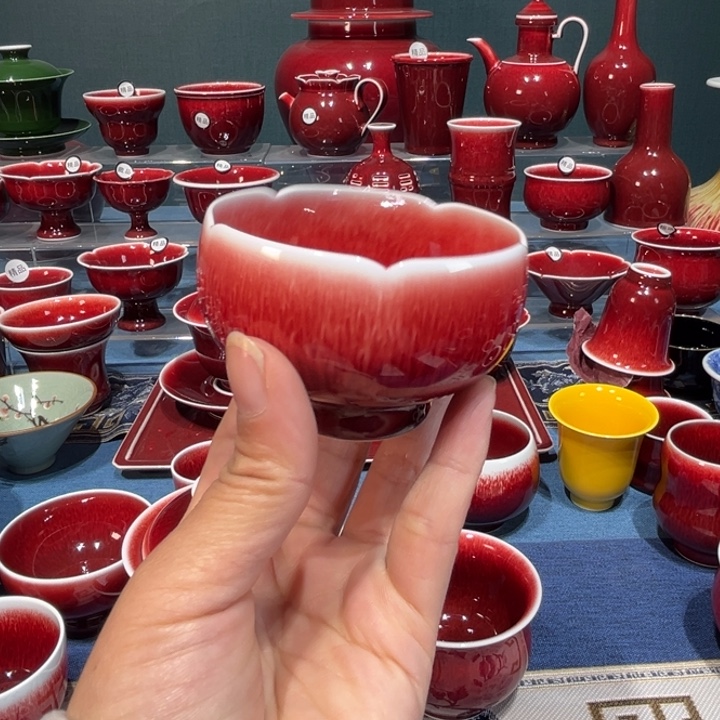 景德镇陶瓷花口禅定