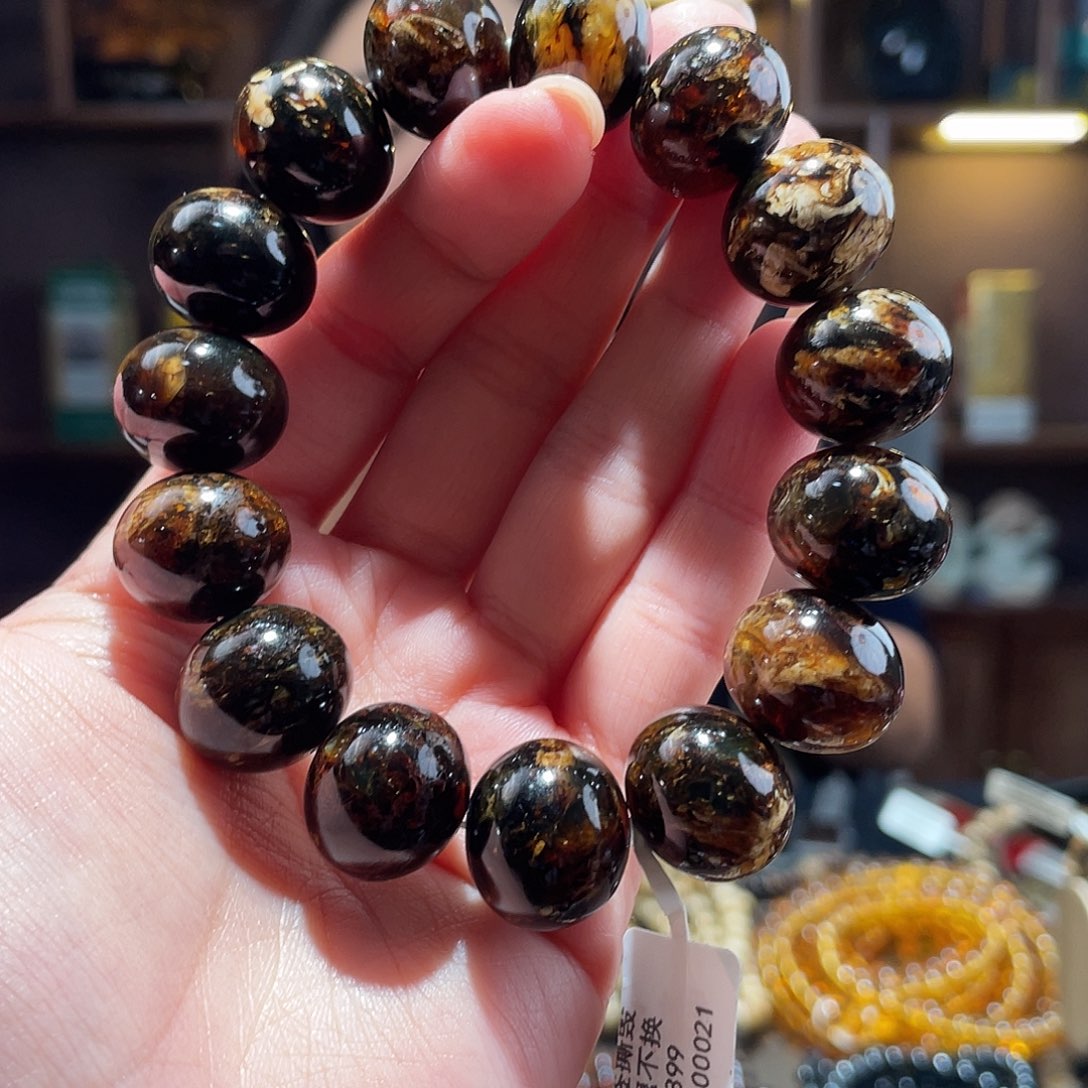 琥珀手链未镶嵌在*上13m黑花