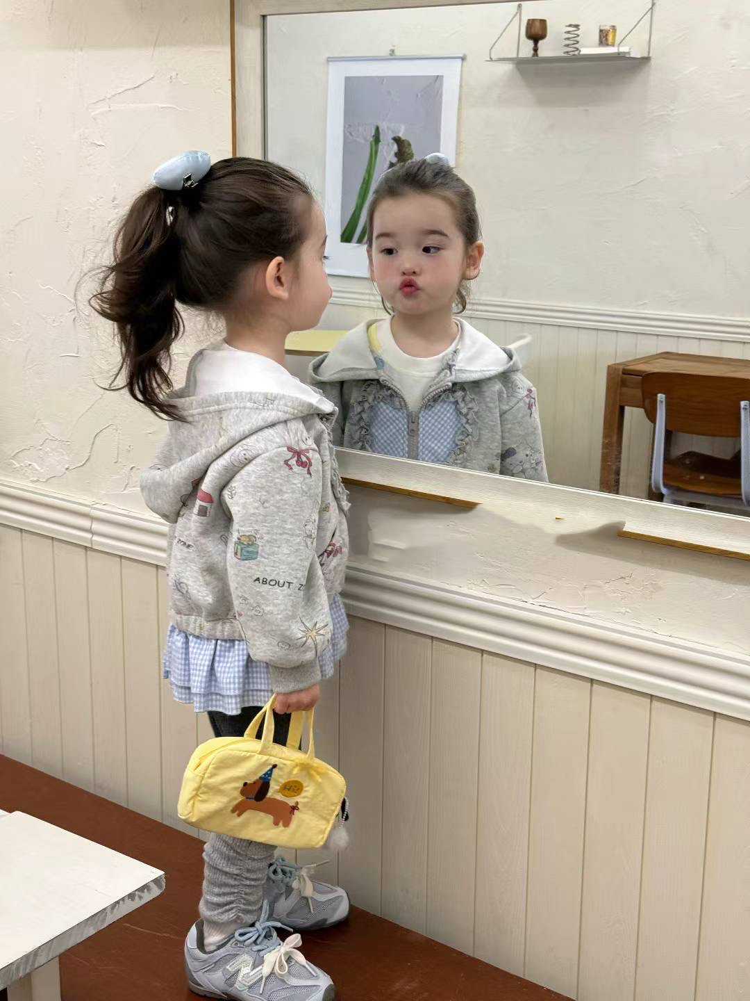 小朋友店铺休闲爱心洋气韩版外套