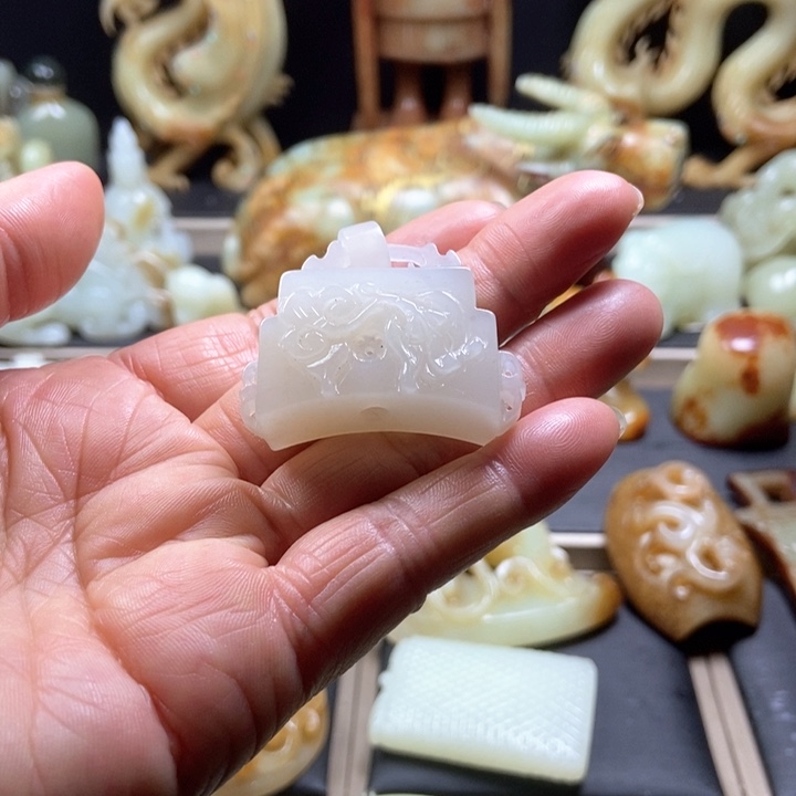 和田玉挂件未镶嵌丫*