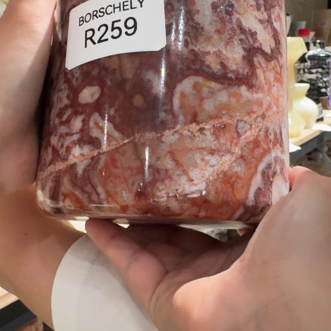 大理石R259。天然洞感。两个亿 