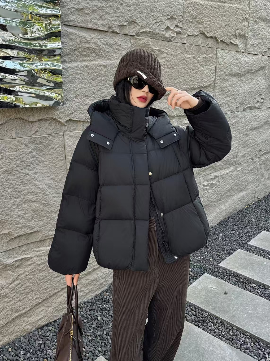 女士精品时尚羽绒服2659