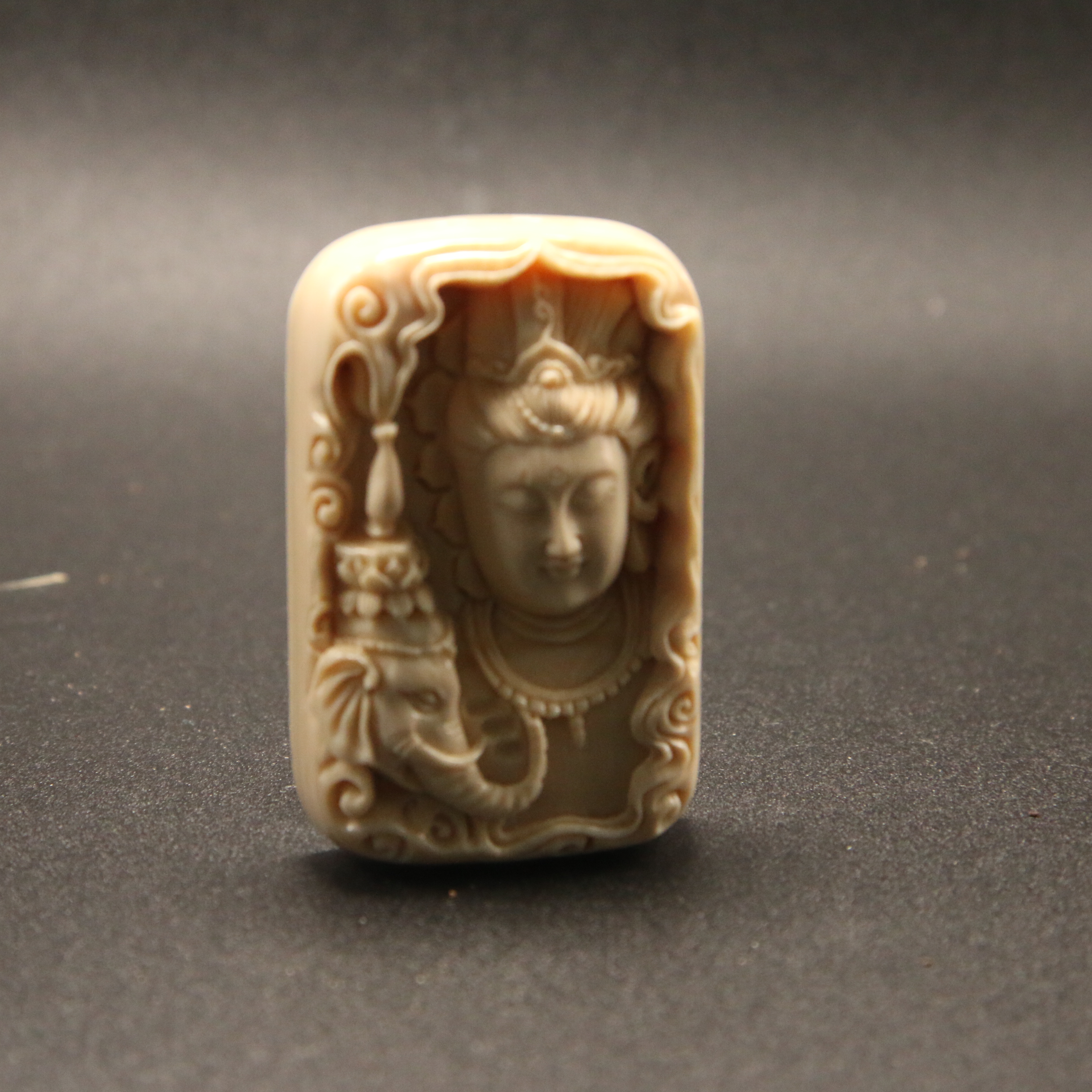 1812-265普贤菩萨牌27.52g