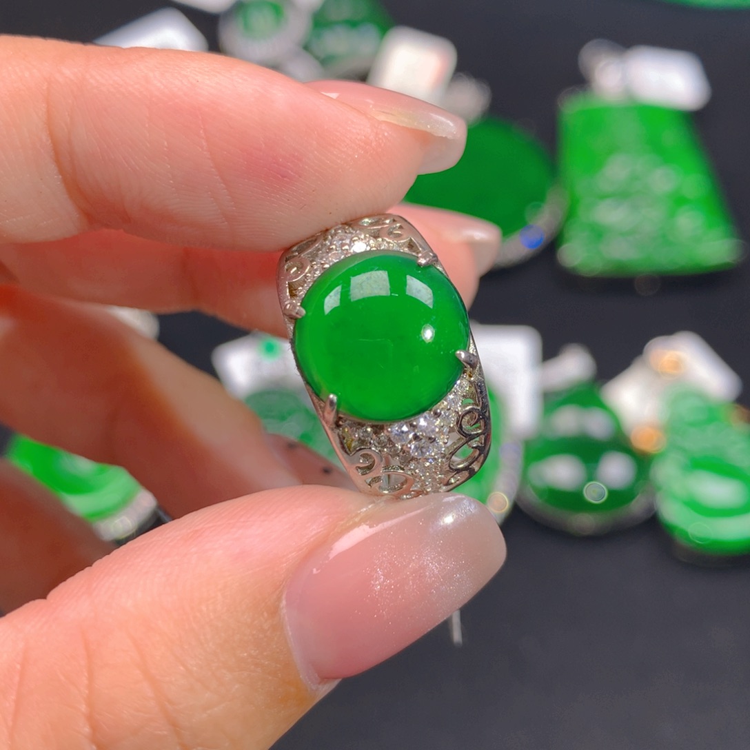 翡翠颈饰银S925镶嵌1111111