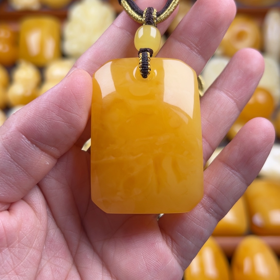 琥珀未镶嵌颈饰纯天然琥珀蜜蜡无优化