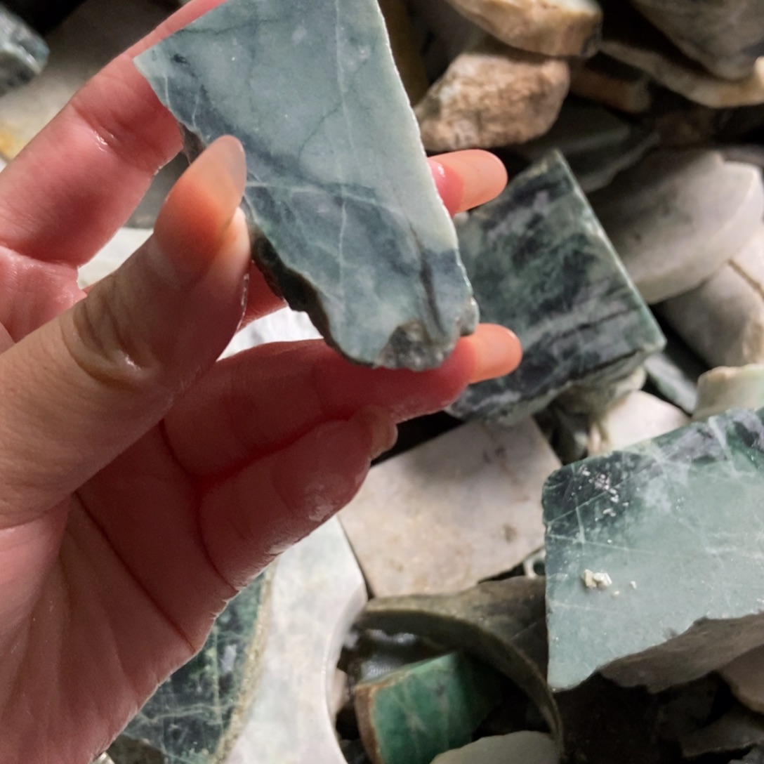 翡翠未镶嵌挂件天然翡翠