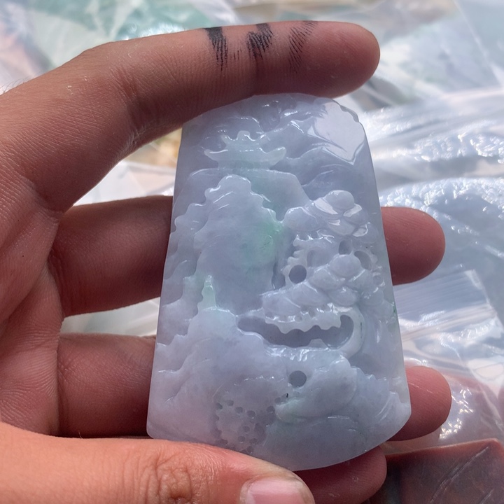 翡翠未镶嵌颈饰保真天然a货翡翠