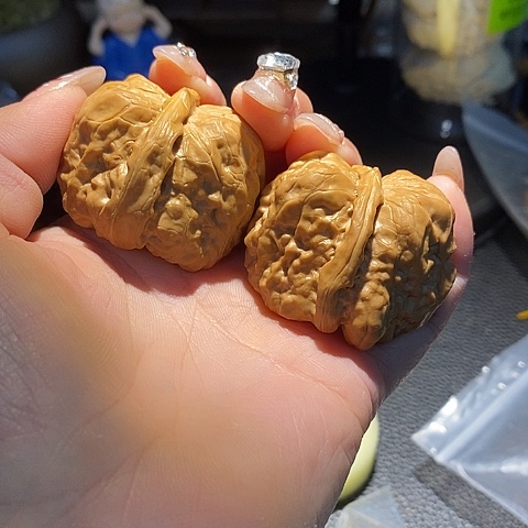 文玩核桃吊坠L****?蛤蟆38