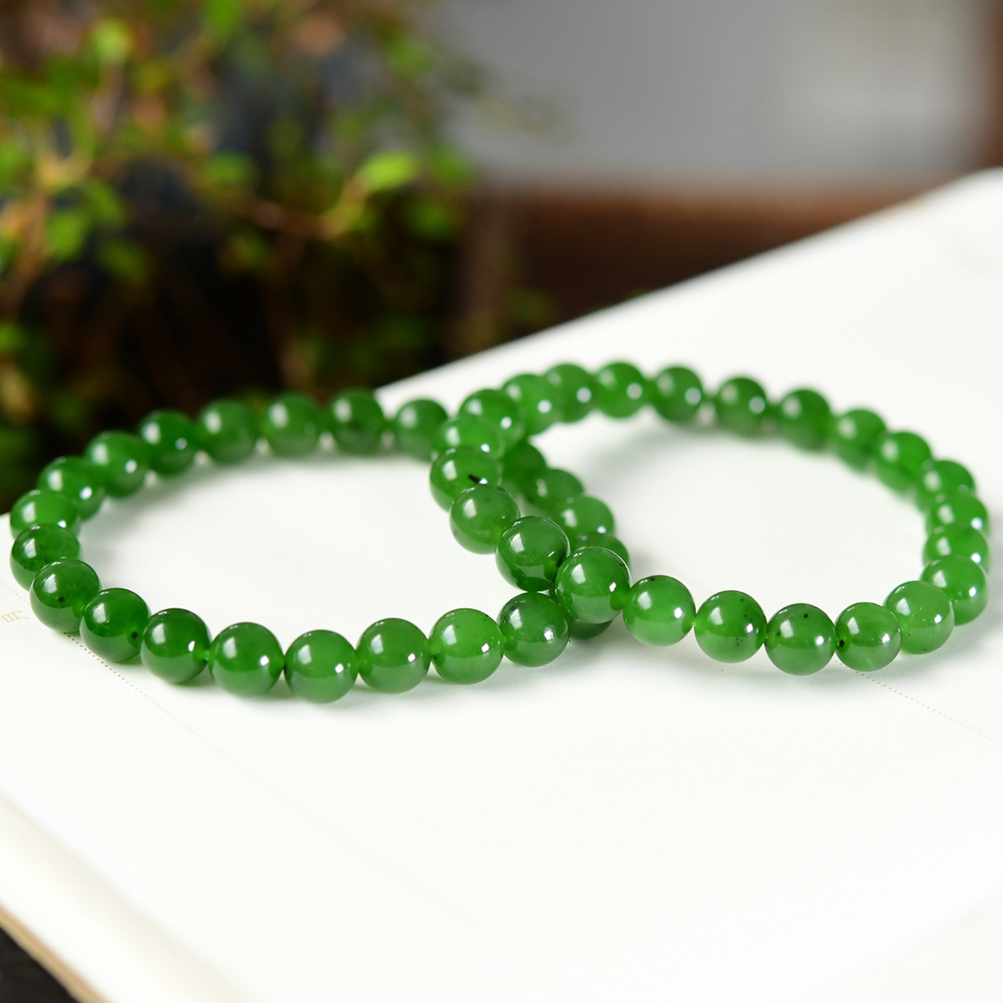 天然和田玉手串俄料绿色碧玉圆珠菠菜绿8mm链珠单圈绿色大方简单