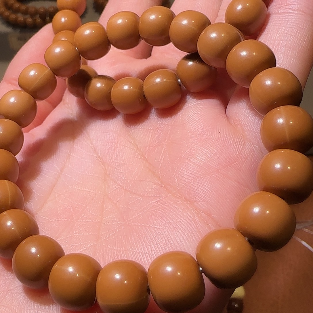 @***-大叶紫檀（黑酸枝木类）