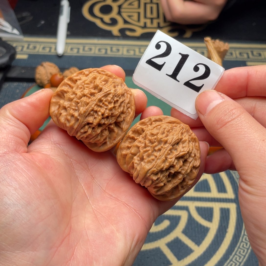 桃核吊坠44四座楼212号