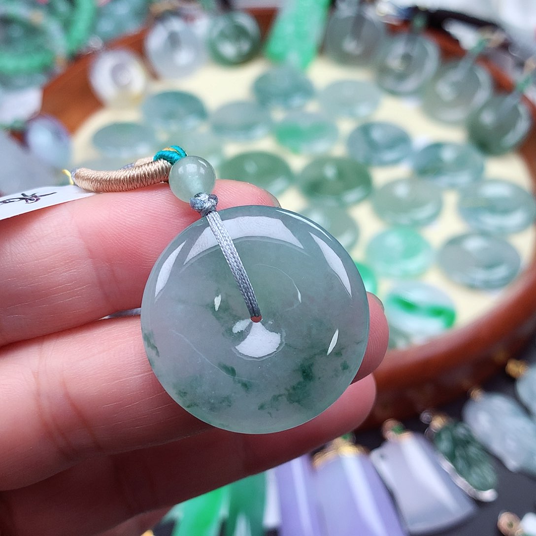 翡翠未镶嵌吊坠(不含链)吊坠