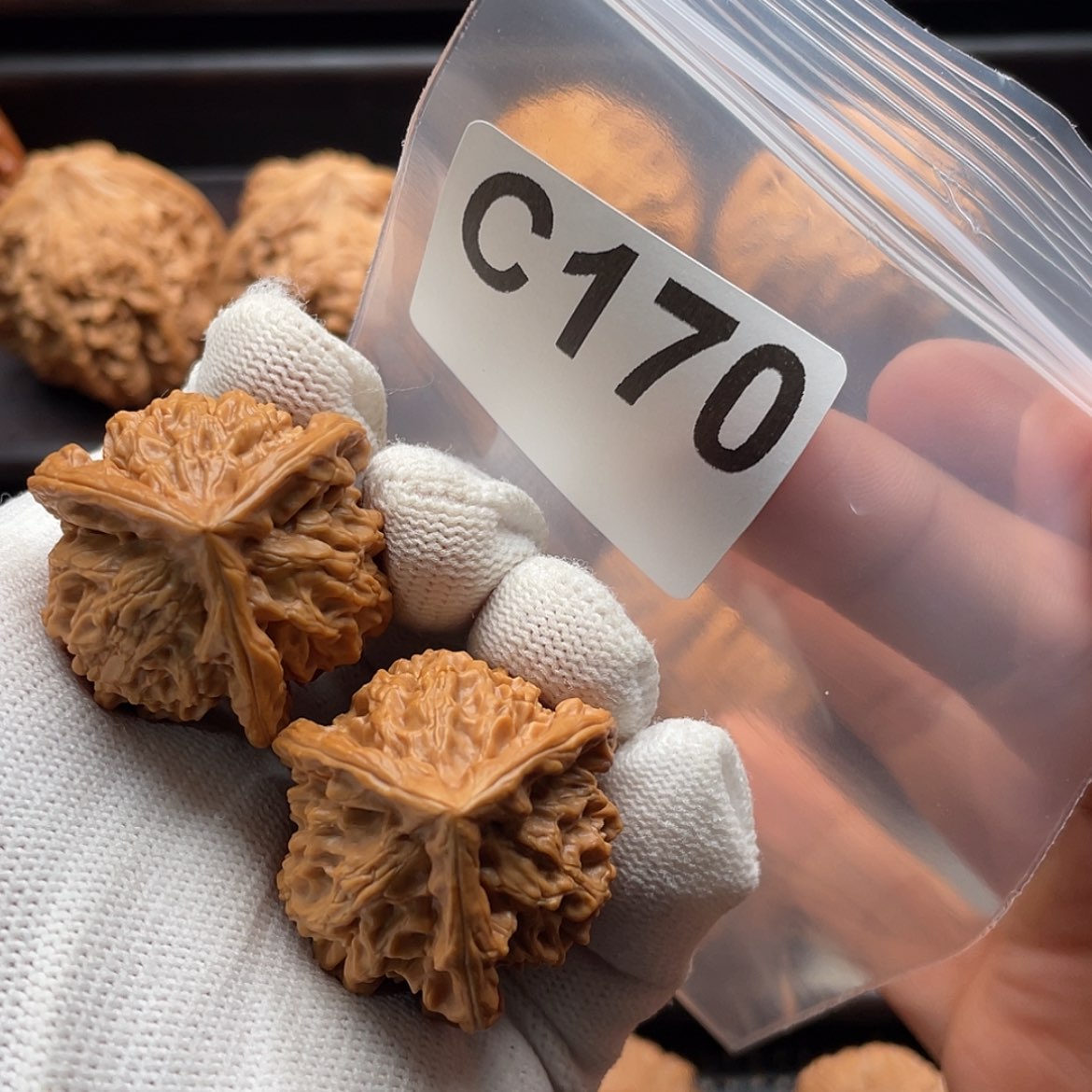 【闪购商品】文玩核桃吊坠C170三棱33