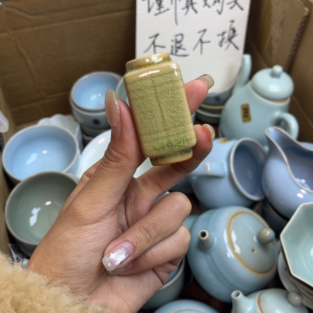 摆件陶哈哈哈哈哈哈哈