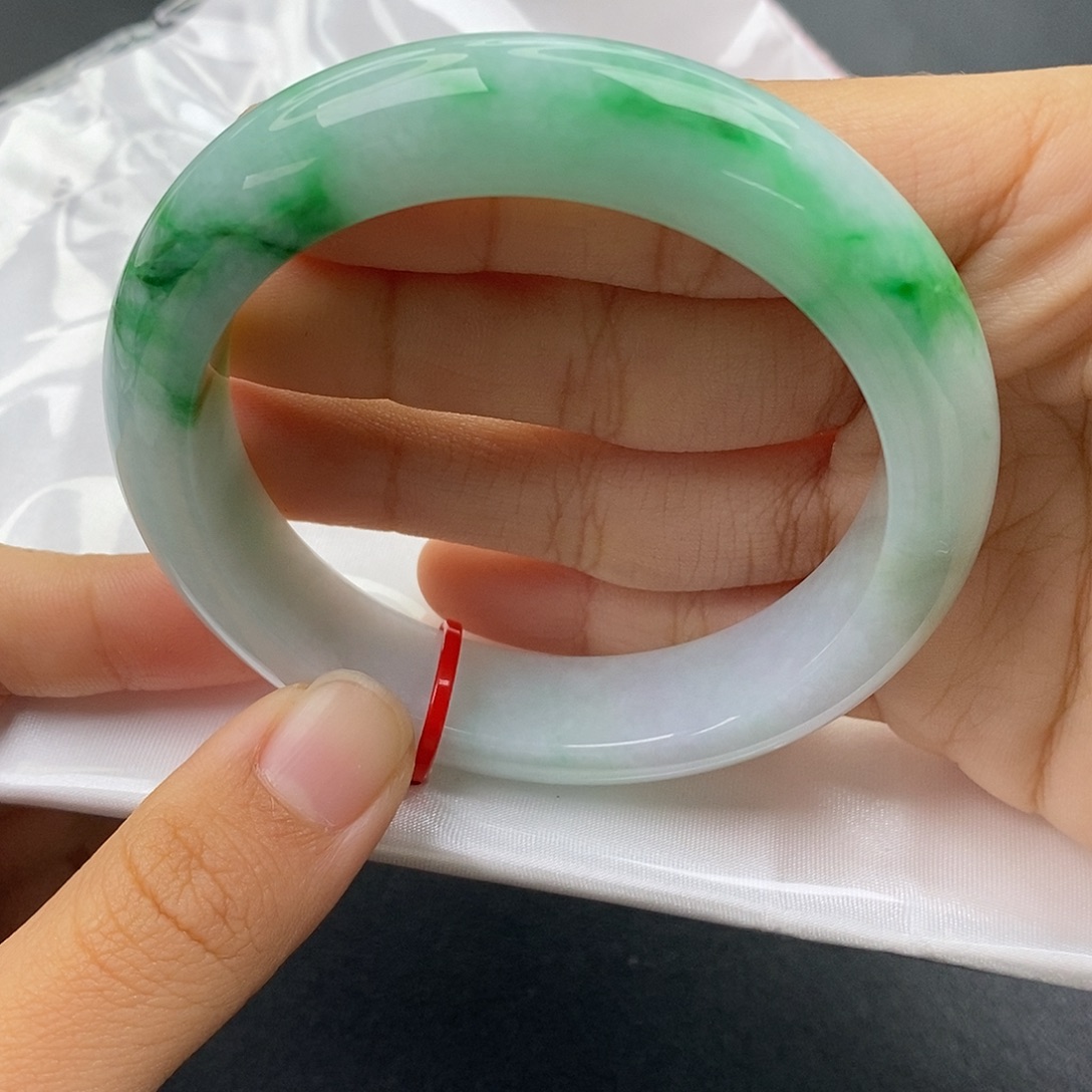 翡翠未镶嵌手镯57正圈