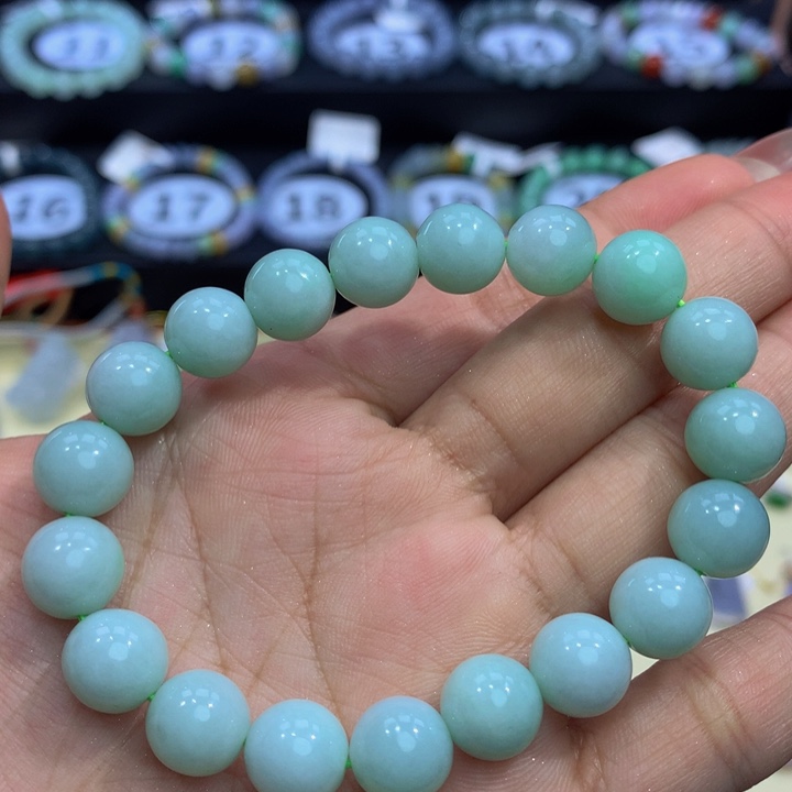 翡翠手链未镶嵌翡翠10