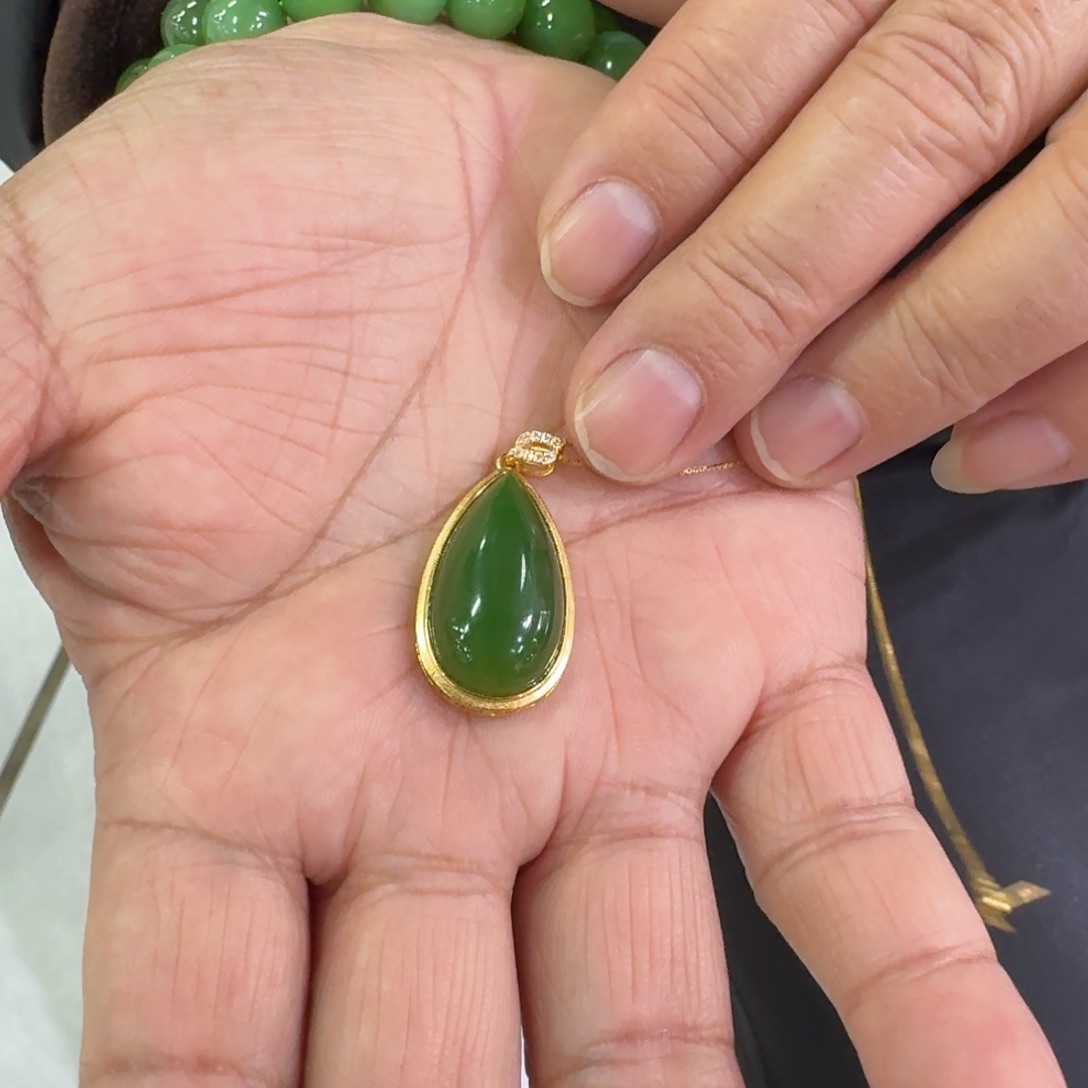 颈饰银S925镶嵌和田玉多样性发货，拍一发一