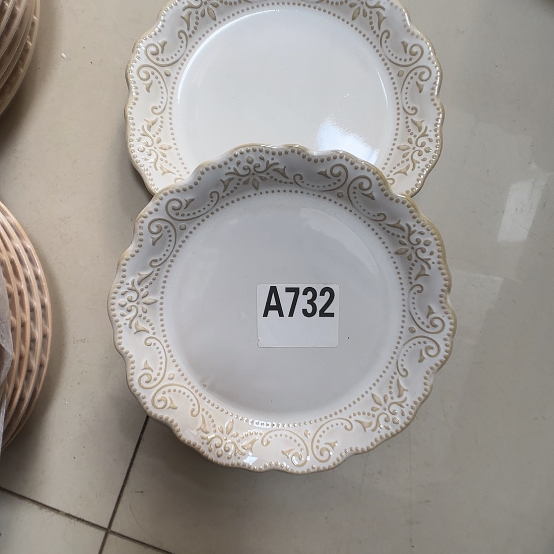 瓷片瑕疵特价陶瓷浅盘