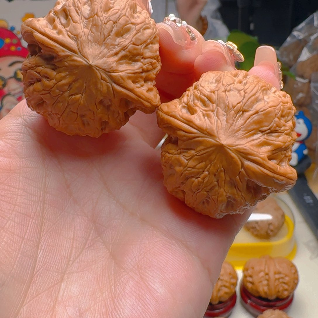 核桃把件39尺寸铁锤妹妹