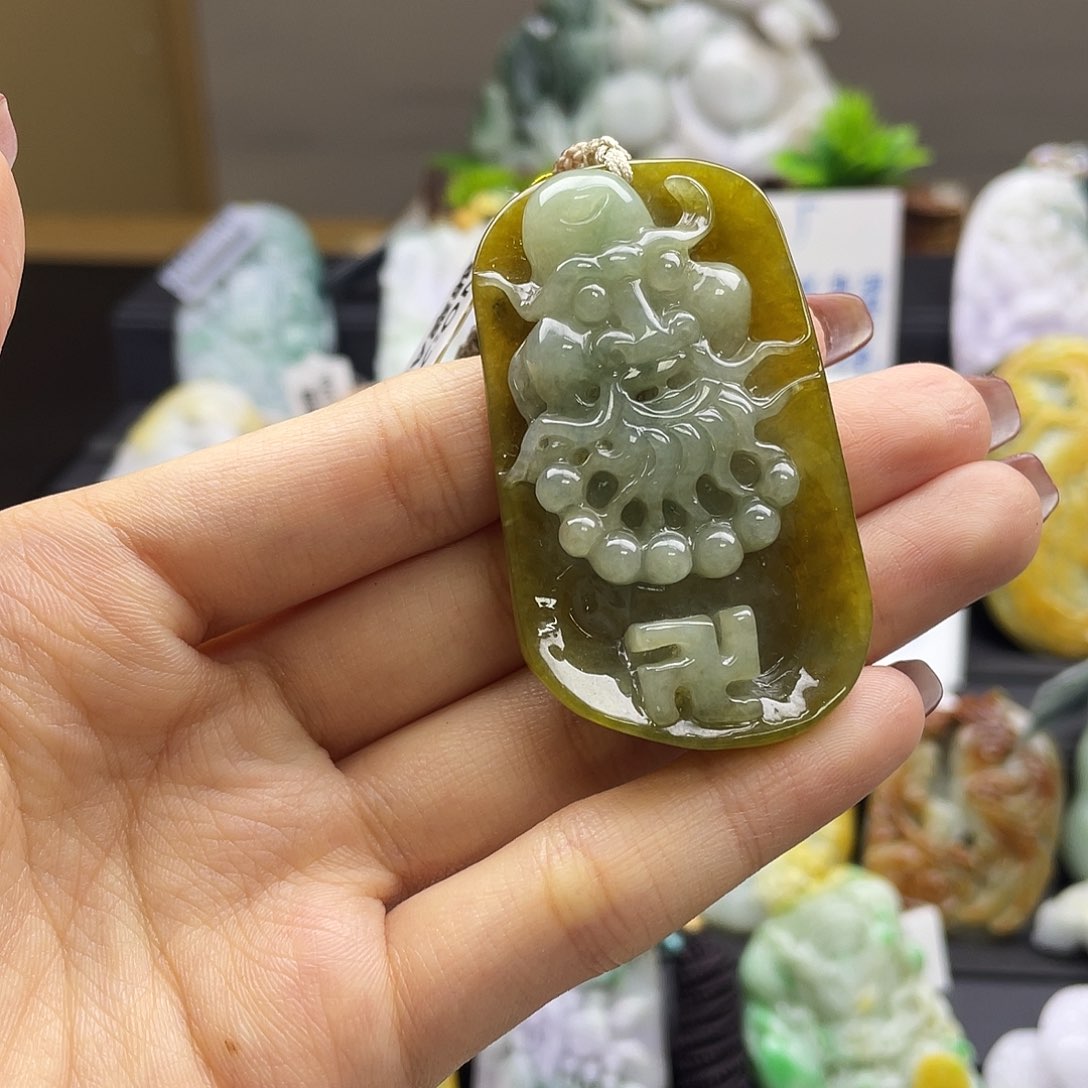 翡翠吊坠(不含链)未镶嵌