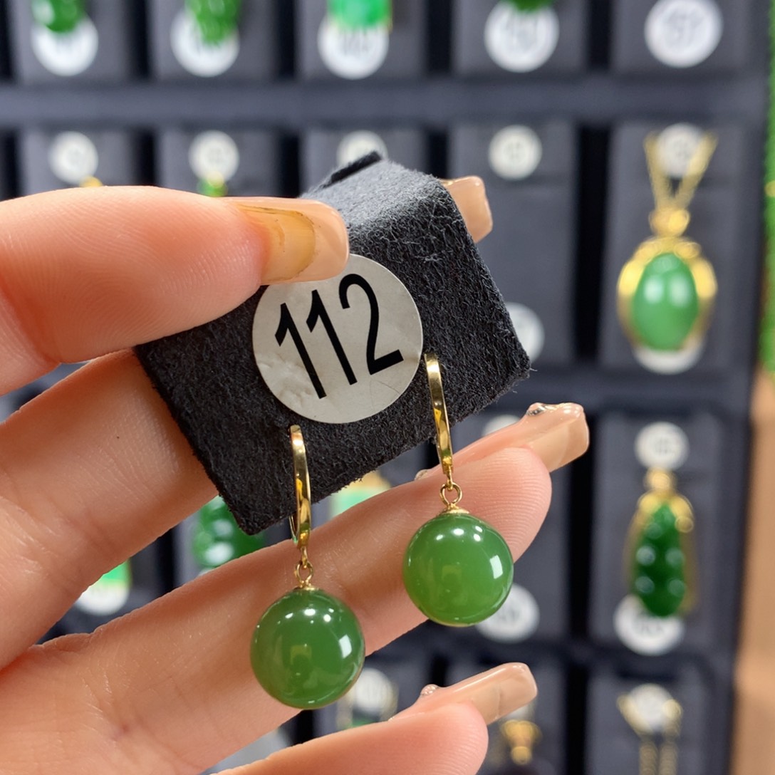 和田玉耳环18K金镶嵌