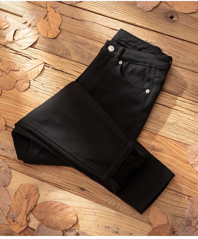 牛仔裤男裤款透气小脚牛仔裤弹力