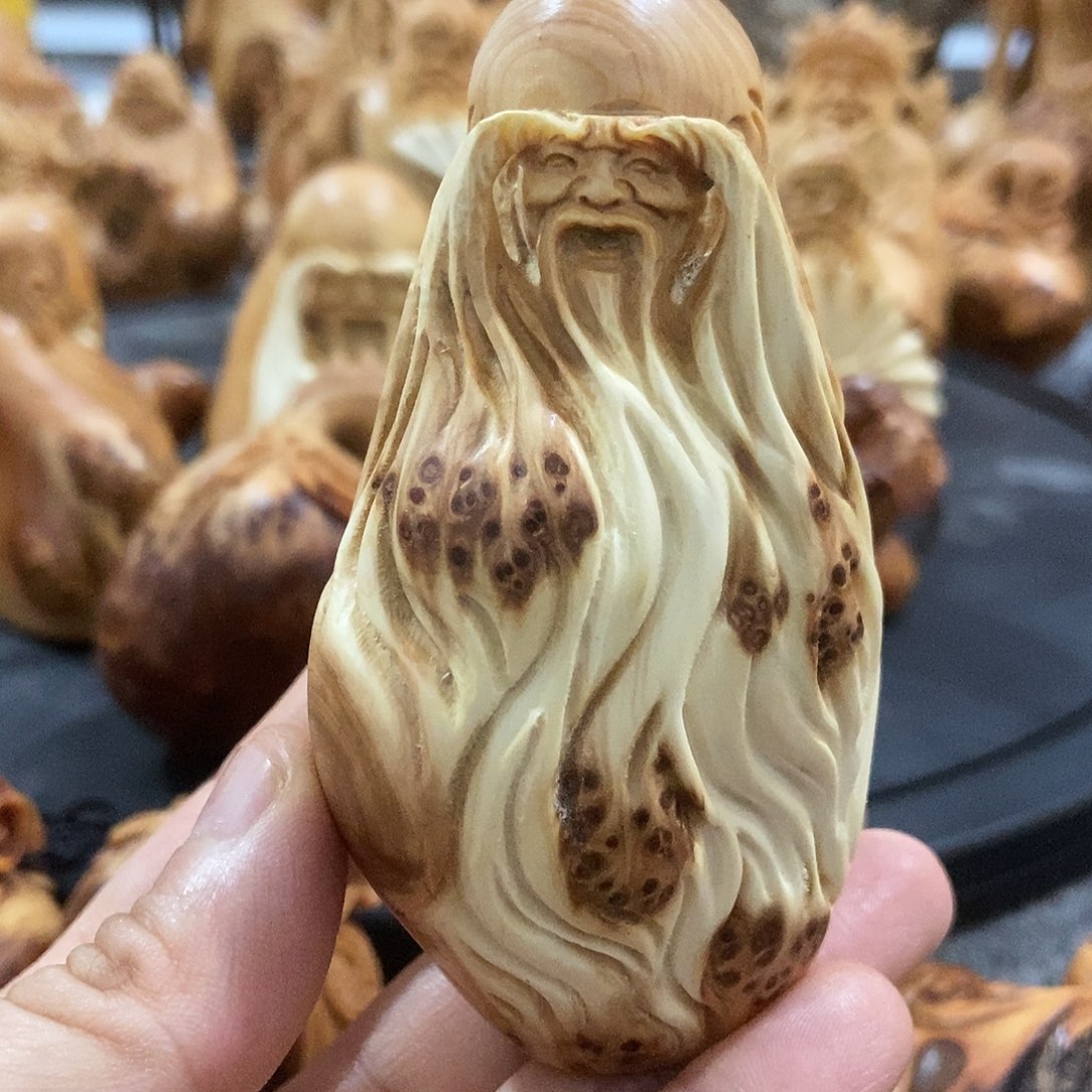 柏木（崖柏）留疤寿星