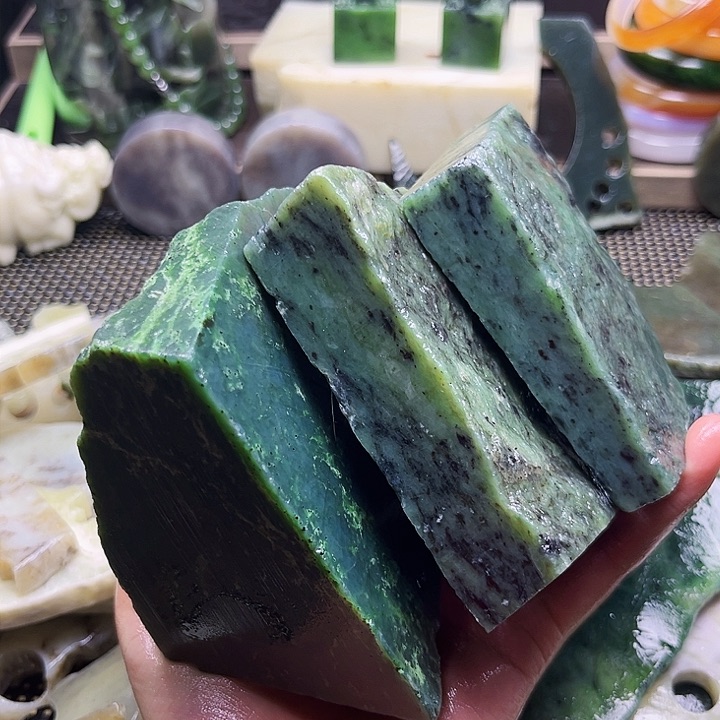 碧石珠宝奇石合金