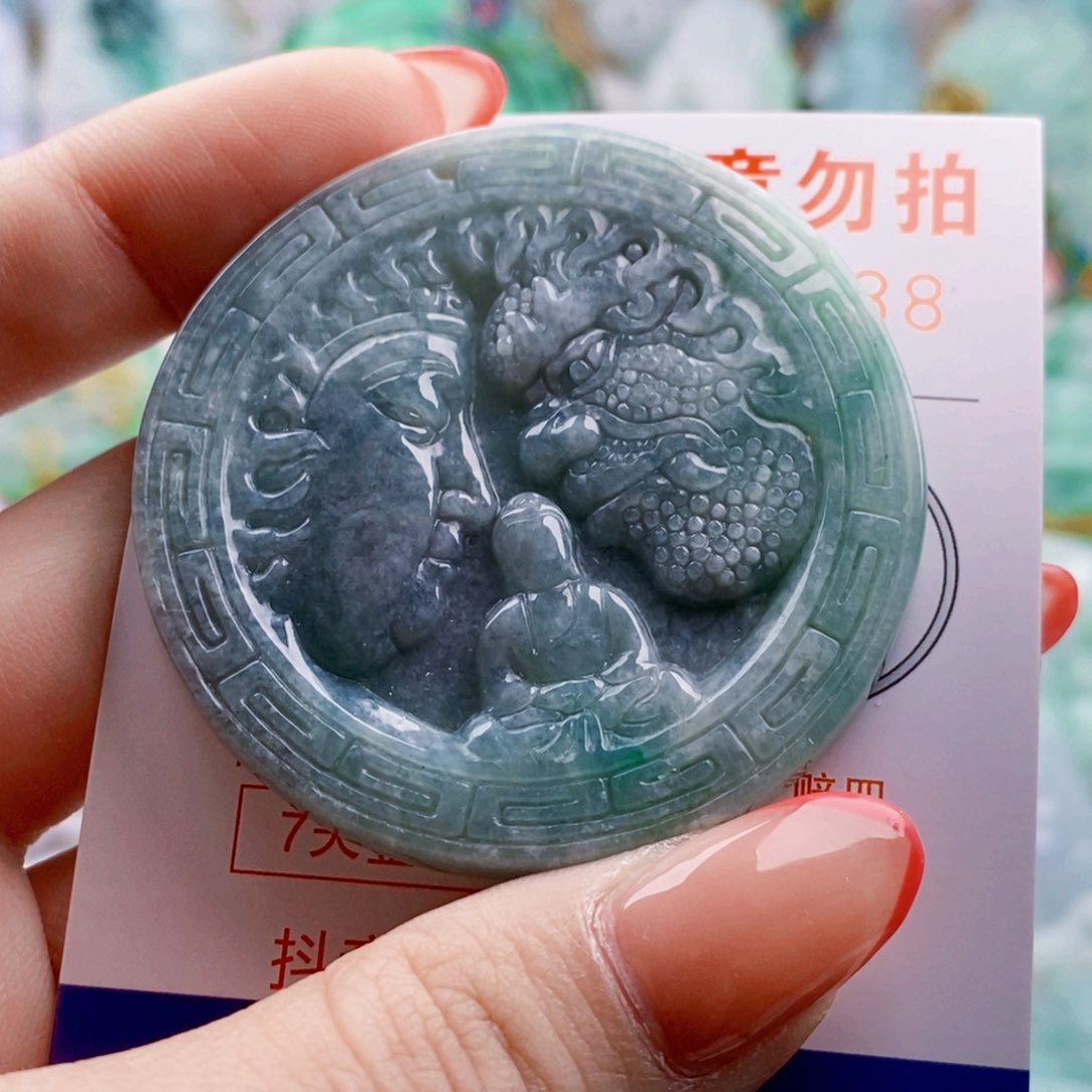 吊坠(不含链)未镶嵌翡翠