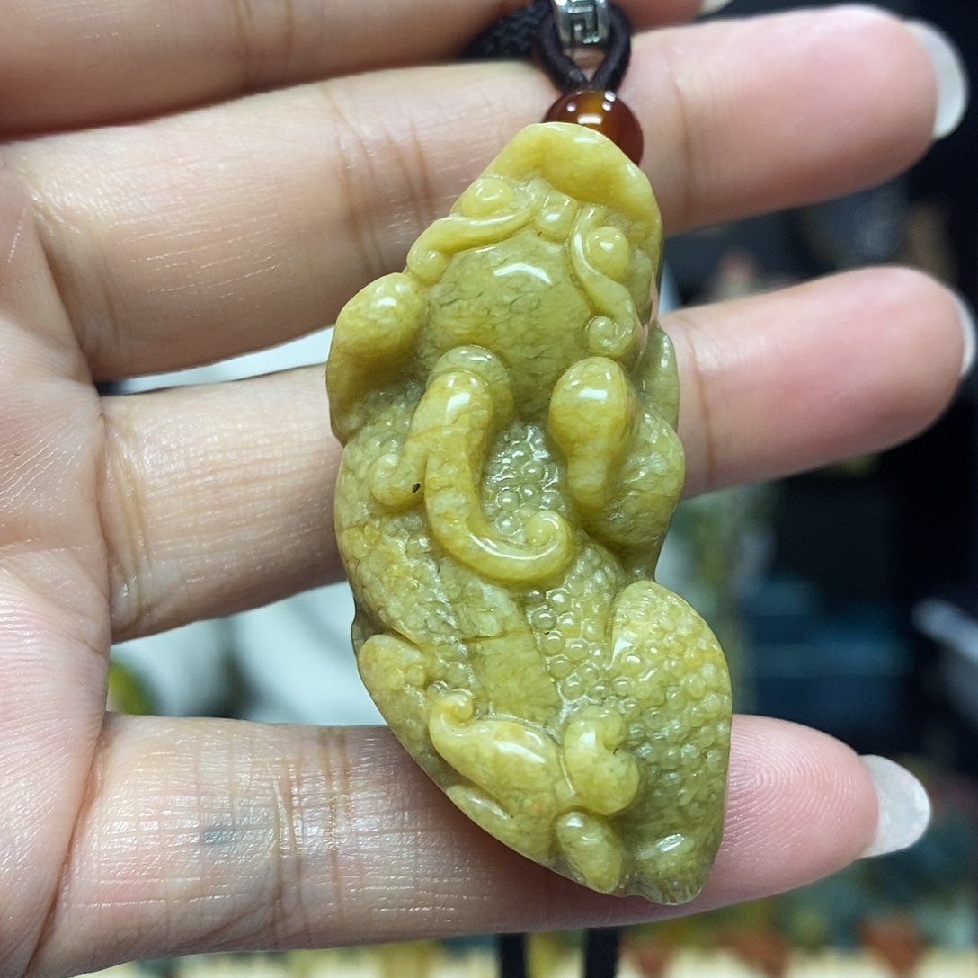未镶嵌岫玉挂件吊坠项链