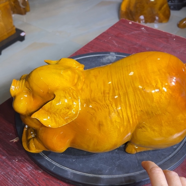 金丝楠木猪，小摆件
