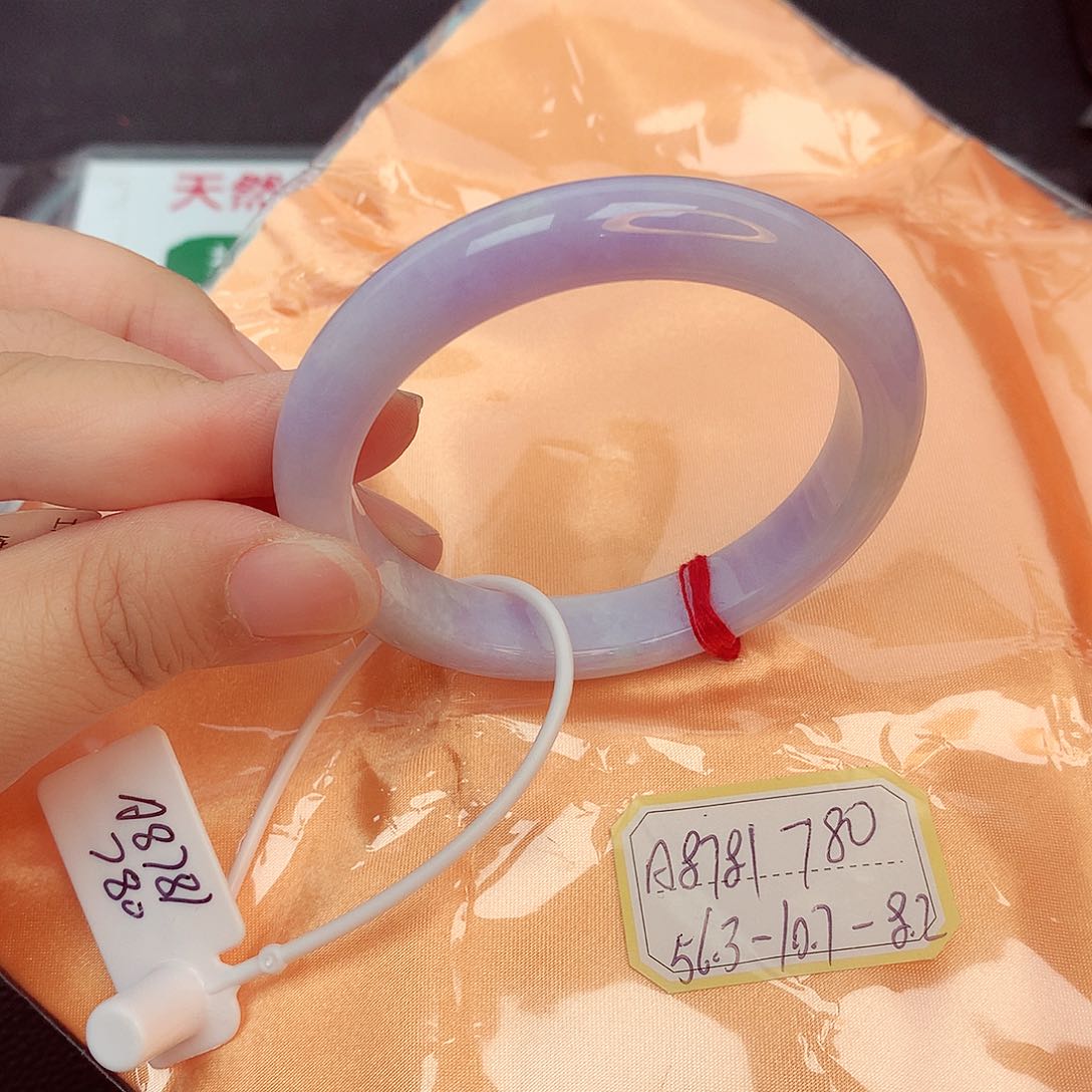 翡翠未镶嵌手镯缅甸翡翠