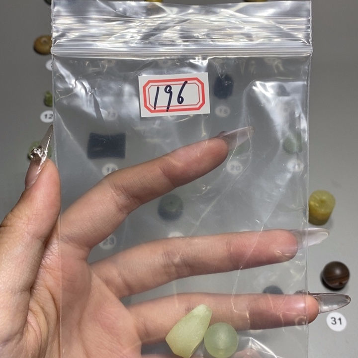 玛瑙/玉髓颈饰未镶嵌我***丹