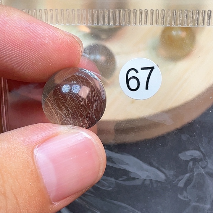 颈饰未镶嵌水晶今****吗