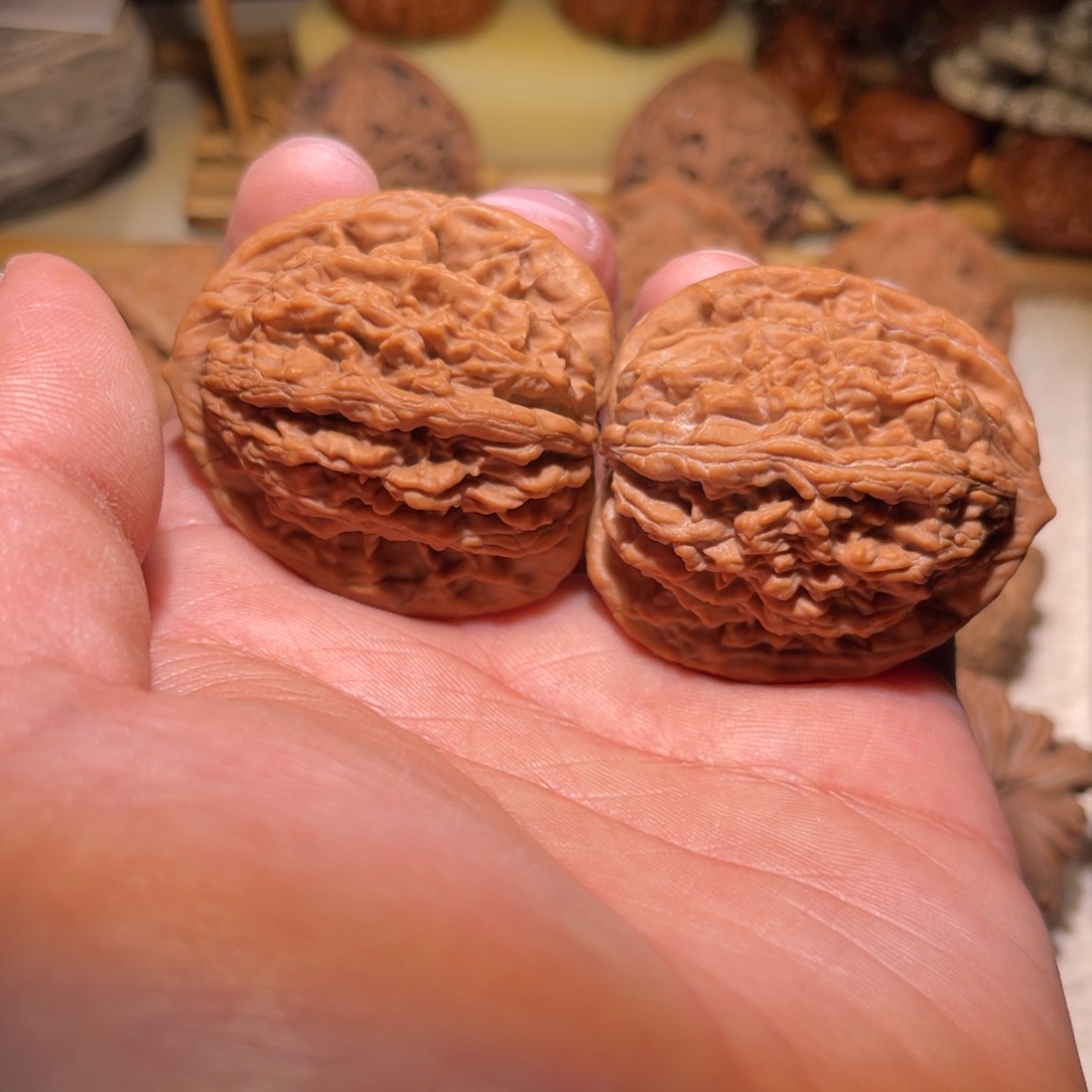 雪***城把件文玩核桃堂虎