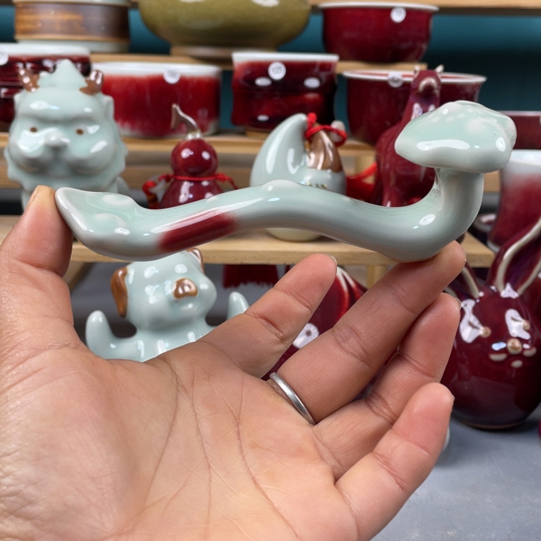 瓷片晏和茶宠…………