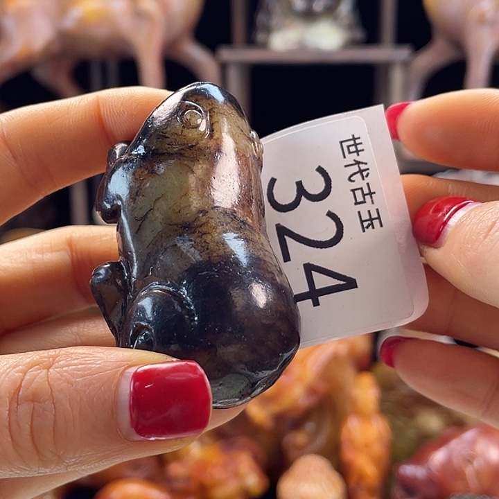 和田玉未镶嵌挂件