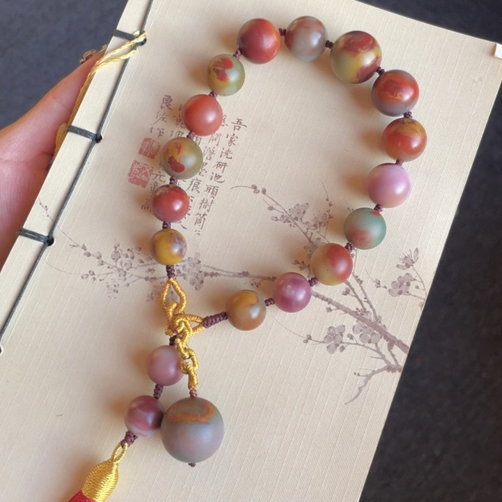 天然盐源玛瑙油画风包浆手持设计摆件雕刻件吊坠散珠花珠礼物送人